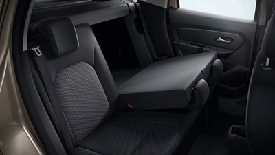 Renault DUSTER - Design intérieur - banquette arrière rabattable 1/3-2/3 